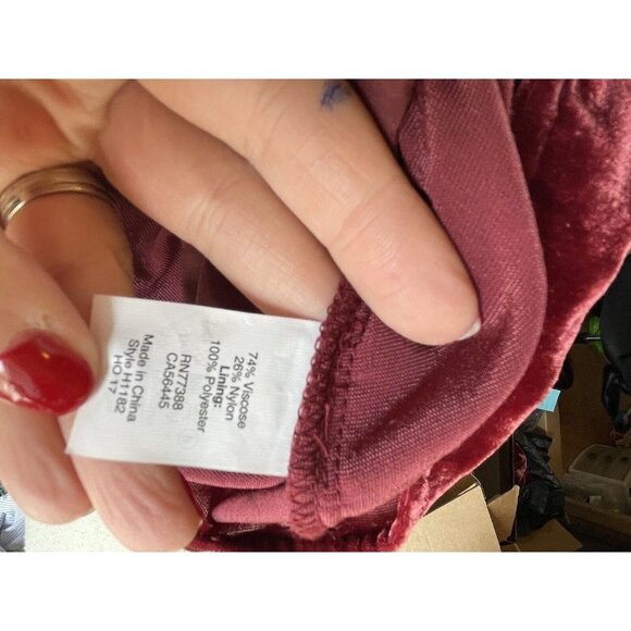 J Crew Womens Drapey Red Velvet Peplum Top Sz 2 Blouse Sleeveless Soft - Picture 9 of 10